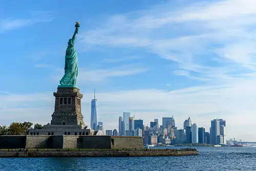 Statue of Liberty and Ellis Island Guided Tour in French