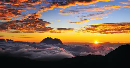 Haleakala Sunrise Tour with Breakfast