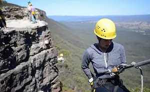 abseiling blue mountains adrenaline