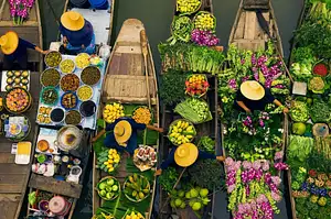 Floating Market and Bridge on the River Kwai Combo Tour